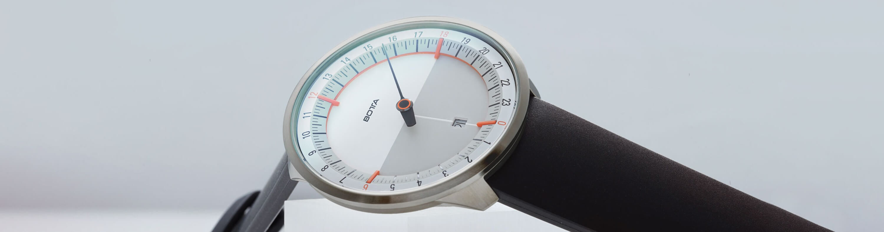 White Orange Single Hand Quartz Titanium Plus Wrist Watch